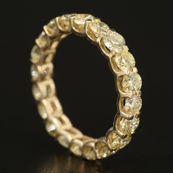 3 Carat Yellow diamond eternity band - Picture 6 of 11
